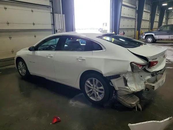 1G1ZD5ST5JF217745 2018 CHEVROLET MALIBU - Image 2