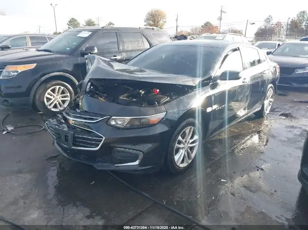 1G1ZD5ST5JF229782 2018 CHEVROLET MALIBU - Image 2