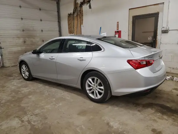 1G1ZD5ST5JF231516 2018 CHEVROLET MALIBU - Image 2