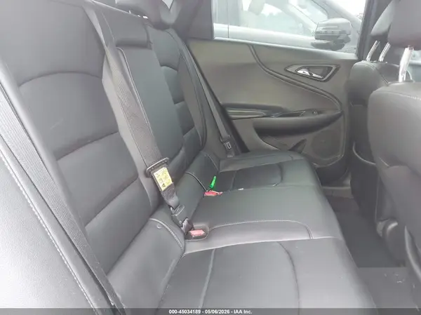 1G1ZD5ST5JF240457 2018 CHEVROLET MALIBU - Image 8