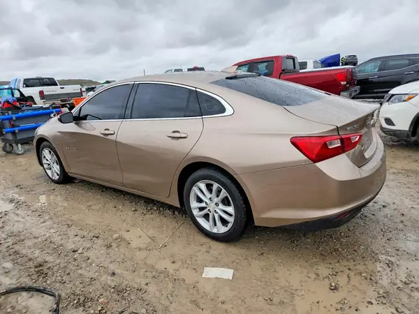 1G1ZD5ST5JF242791 2018 CHEVROLET MALIBU - Image 2