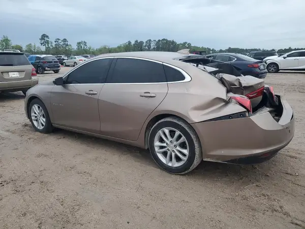 1G1ZD5ST5JF244458 2018 CHEVROLET MALIBU - Image 2