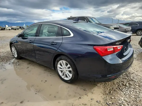 1G1ZD5ST5JF249112 2018 CHEVROLET MALIBU - Image 2
