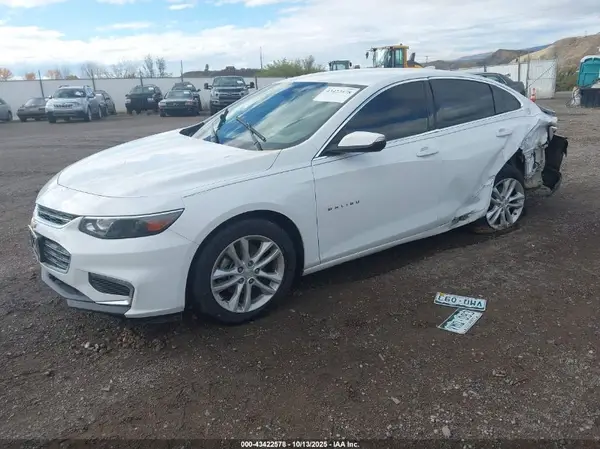 1G1ZD5ST5JF251684 2018 CHEVROLET MALIBU - Image 2