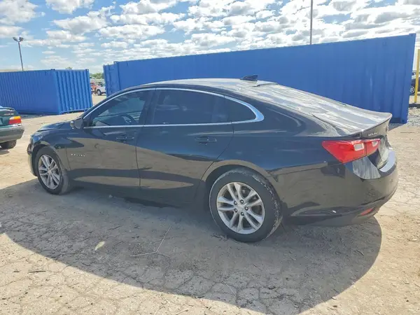1G1ZD5ST5JF252382 2018 CHEVROLET MALIBU - Image 2
