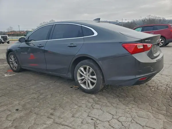 1G1ZD5ST5JF252866 2018 CHEVROLET MALIBU - Image 2