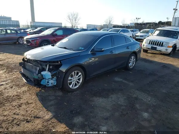 1G1ZD5ST5JF253290 2018 CHEVROLET MALIBU - Image 2