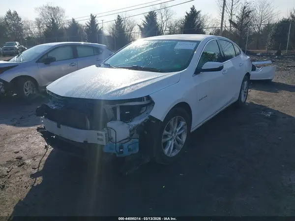 1G1ZD5ST5JF255220 2018 CHEVROLET MALIBU - Image 2