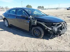 1G1ZD5ST5JF259137 2018 CHEVROLET MALIBU