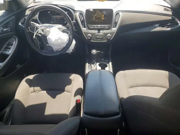 1G1ZD5ST5JF274334 2018 CHEVROLET MALIBU - Image 8
