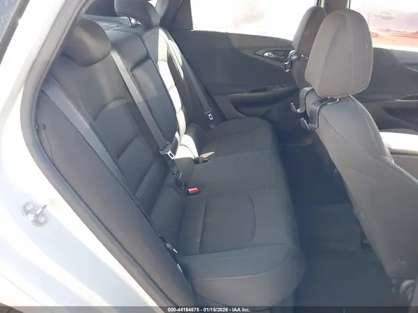 1G1ZD5ST5JF275032 2018 CHEVROLET MALIBU - Image 8