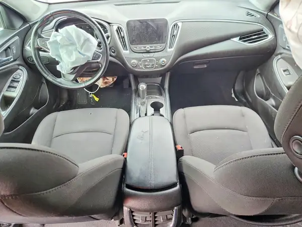 1G1ZD5ST5JF282532 2018 CHEVROLET MALIBU - Image 8