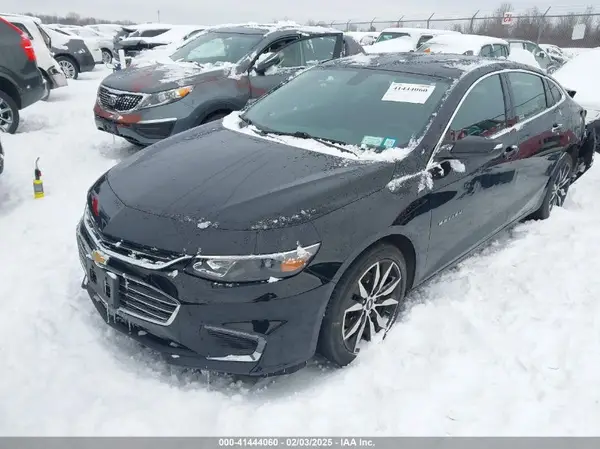 1G1ZD5ST5JF284944 2018 CHEVROLET MALIBU - Image 2