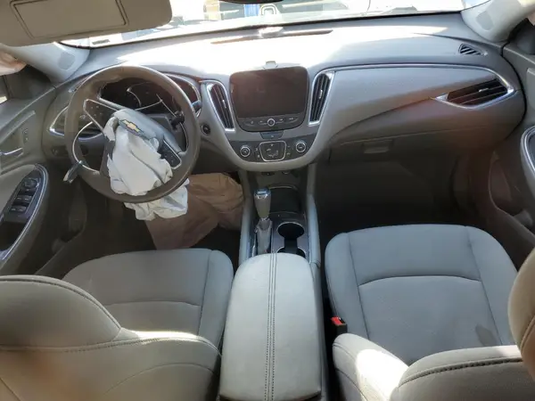 1G1ZD5ST5JF285737 2018 CHEVROLET MALIBU - Image 8
