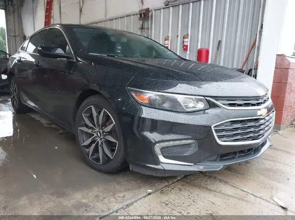 1G1ZD5ST5JF288976 2018 CHEVROLET MALIBU - Image 1