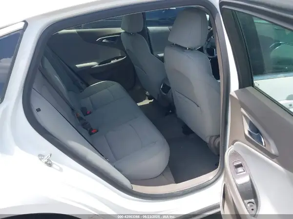 1G1ZD5ST5JF291540 2018 CHEVROLET MALIBU - Image 8