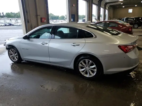 1G1ZD5ST5KF100135 2019 CHEVROLET MALIBU - Image 2