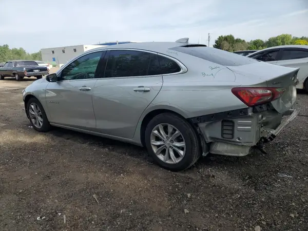 1G1ZD5ST5KF105142 2019 CHEVROLET MALIBU - Image 2