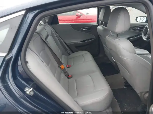 1G1ZD5ST5KF108431 2019 CHEVROLET MALIBU - Image 8