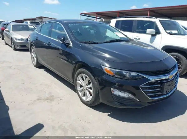 1G1ZD5ST5KF111717 2019 CHEVROLET MALIBU - Image 1