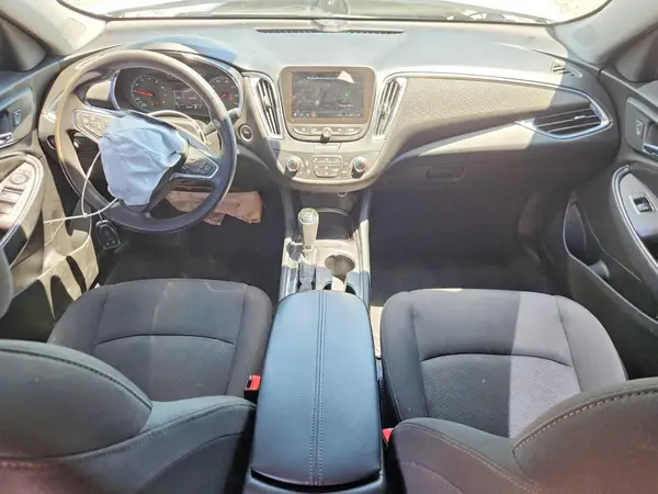 1G1ZD5ST5KF129392 2019 CHEVROLET MALIBU - Image 8