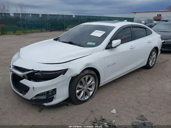 1G1ZD5ST5KF140179 2019 CHEVROLET MALIBU - Image 2
