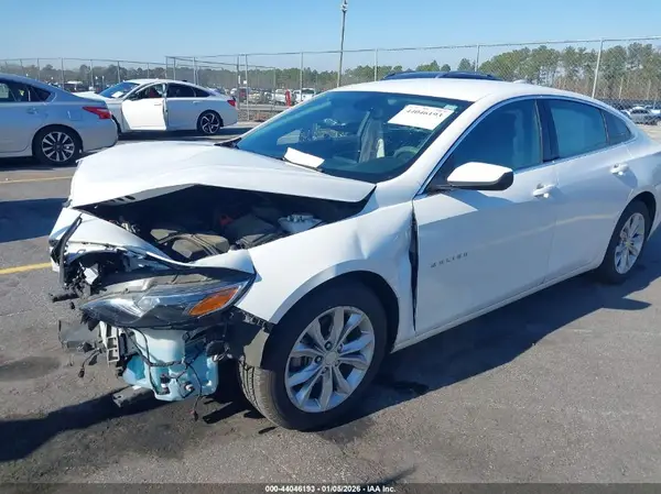 1G1ZD5ST5KF140716 2019 CHEVROLET MALIBU - Image 2