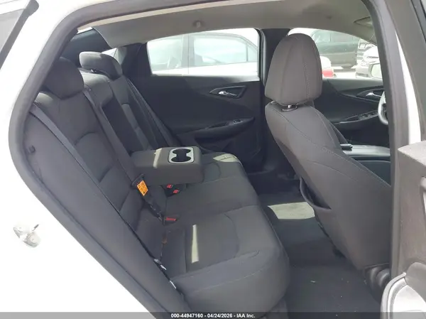 1G1ZD5ST5KF143518 2019 CHEVROLET MALIBU - Image 8