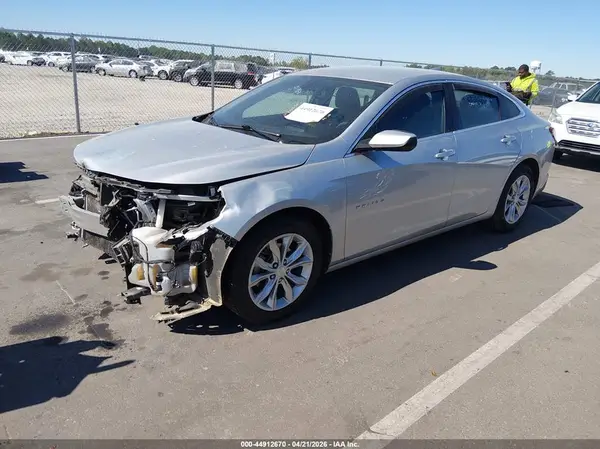 1G1ZD5ST5KF154549 2019 CHEVROLET MALIBU - Image 2