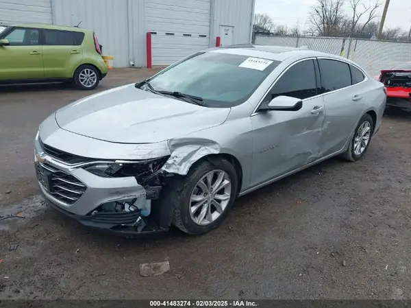 1G1ZD5ST5KF172288 2019 CHEVROLET MALIBU - Image 2