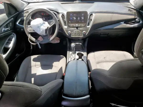 1G1ZD5ST5KF174039 2019 CHEVROLET MALIBU - Image 8