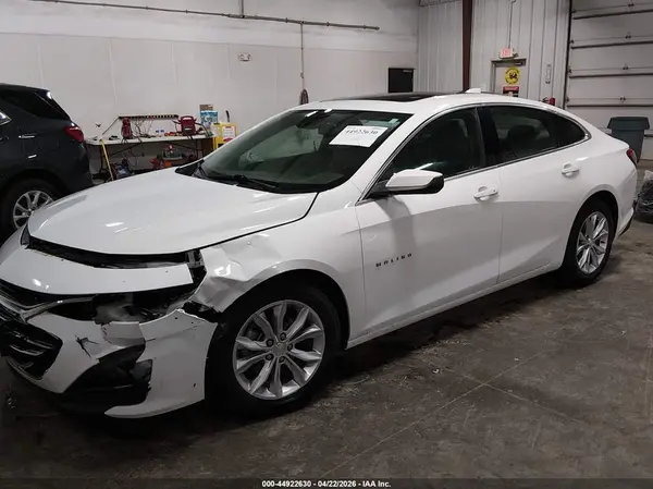 1G1ZD5ST5KF182917 2019 CHEVROLET MALIBU - Image 2