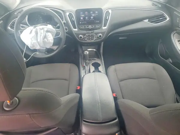 1G1ZD5ST5KF184831 2019 CHEVROLET MALIBU - Image 8