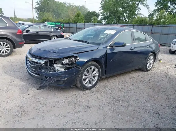 1G1ZD5ST5KF197045 2019 CHEVROLET MALIBU - Image 2