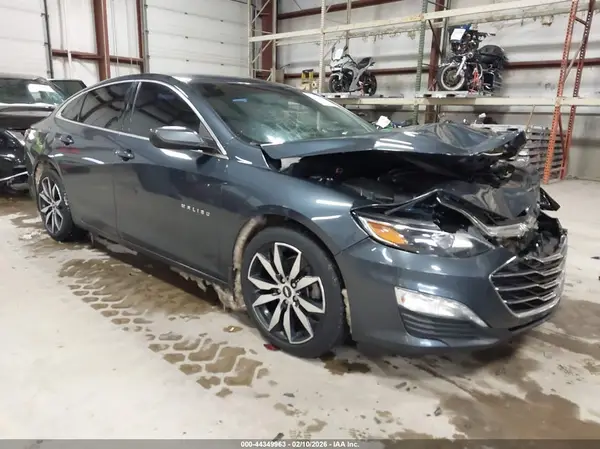 1G1ZD5ST5LF019640 2020 CHEVROLET MALIBU - Image 1