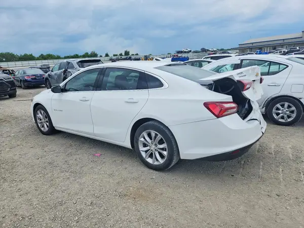 1G1ZD5ST5LF028726 2020 CHEVROLET MALIBU - Image 2