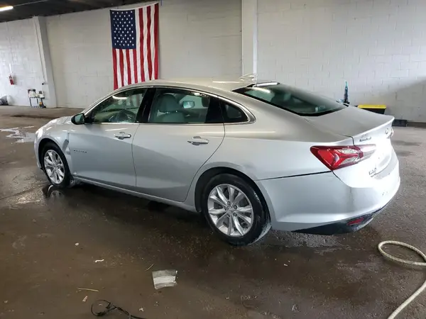 1G1ZD5ST5LF030377 2020 CHEVROLET MALIBU - Image 2