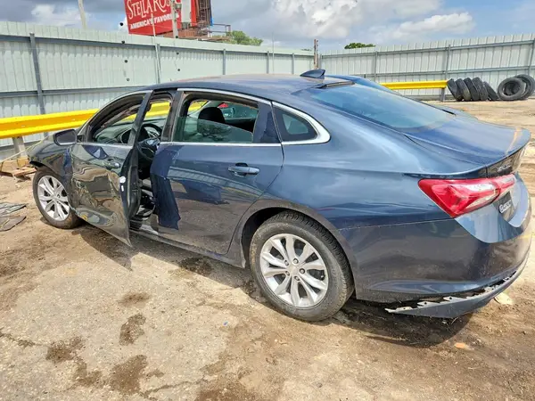 1G1ZD5ST5LF033179 2020 CHEVROLET MALIBU - Image 2