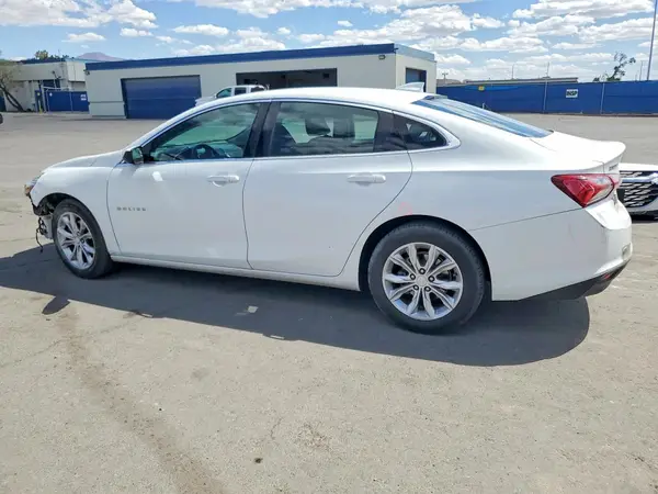 1G1ZD5ST5LF053755 2020 CHEVROLET MALIBU - Image 2