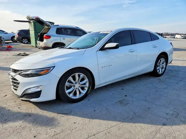 1G1ZD5ST5LF070054 2020 CHEVROLET MALIBU - Image 2