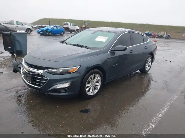 1G1ZD5ST5LF072404 2020 CHEVROLET MALIBU - Image 2