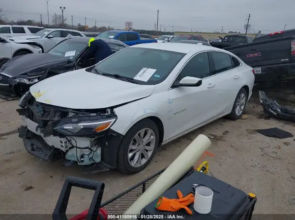 1G1ZD5ST5LF083614 2020 CHEVROLET MALIBU - Image 2