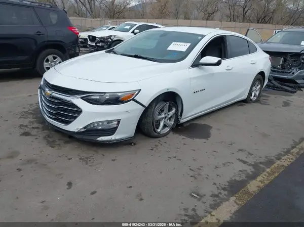 1G1ZD5ST5LF090918 2020 CHEVROLET MALIBU - Image 2