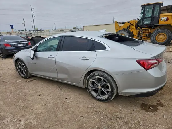 1G1ZD5ST5LF100363 2020 CHEVROLET MALIBU - Image 2