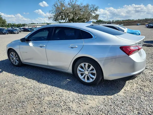1G1ZD5ST5MF040005 2021 CHEVROLET MALIBU - Image 2