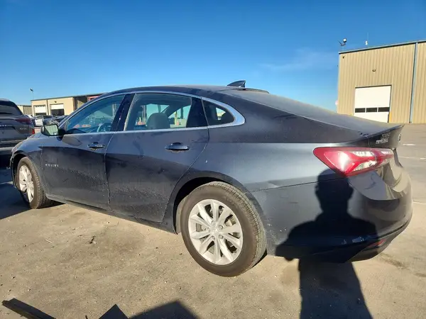 1G1ZD5ST5MF071237 2021 CHEVROLET MALIBU - Image 2