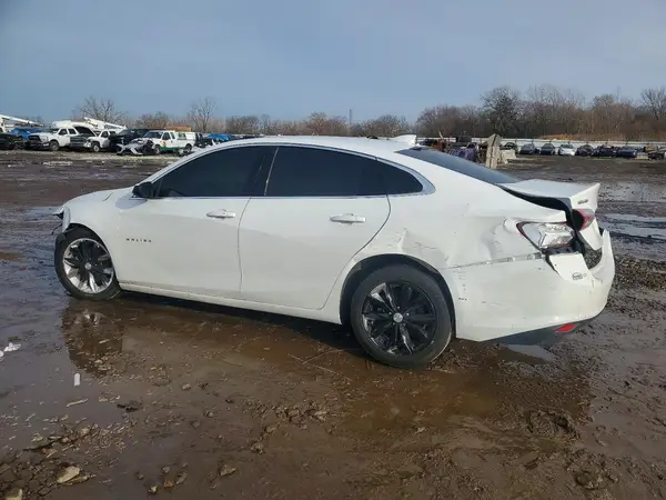 1G1ZD5ST5MF071836 2021 CHEVROLET MALIBU - Image 2