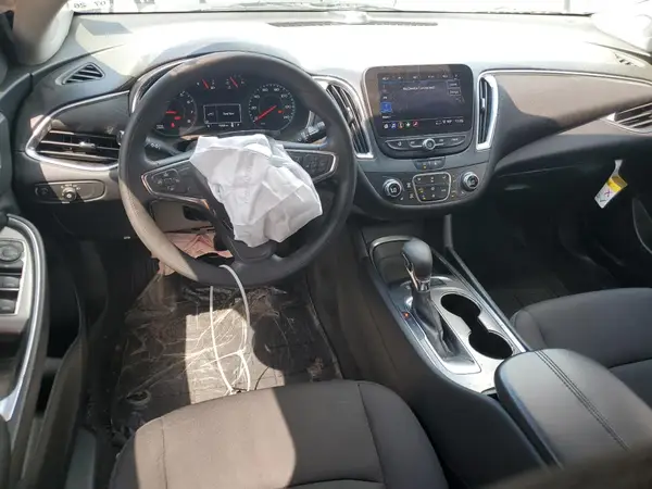 1G1ZD5ST5MF076910 2021 CHEVROLET MALIBU - Image 8