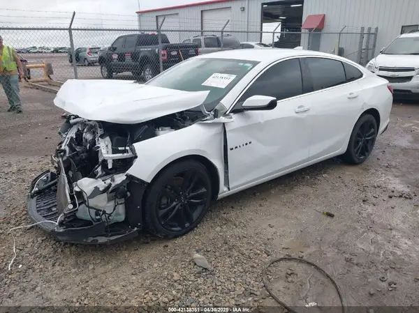 1G1ZD5ST5MF086465 2021 CHEVROLET MALIBU - Image 2