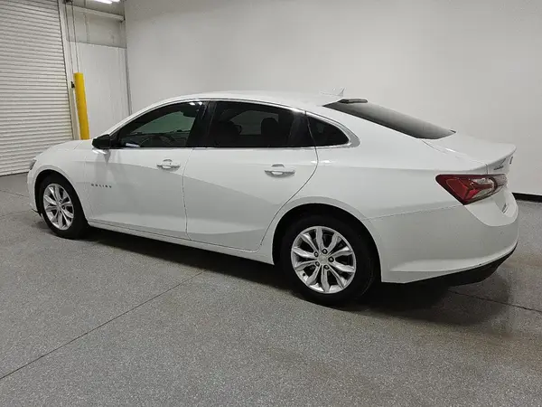 1G1ZD5ST5NF110071 2022 CHEVROLET MALIBU - Image 2